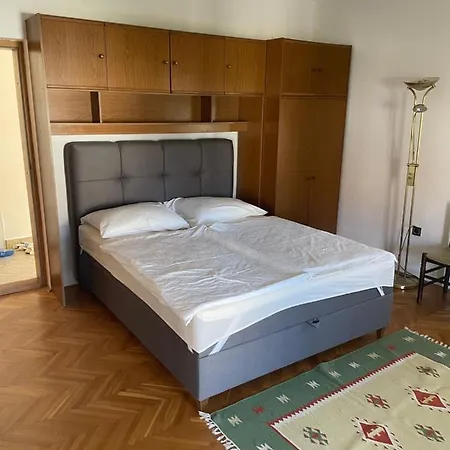 Brustoloni 29 Ferienappartment Apartman